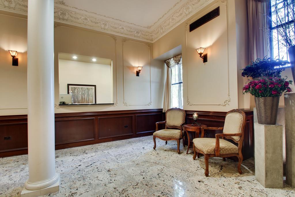 Dewitt Hotel And Suites ชิคาโก ภายนอก รูปภาพ